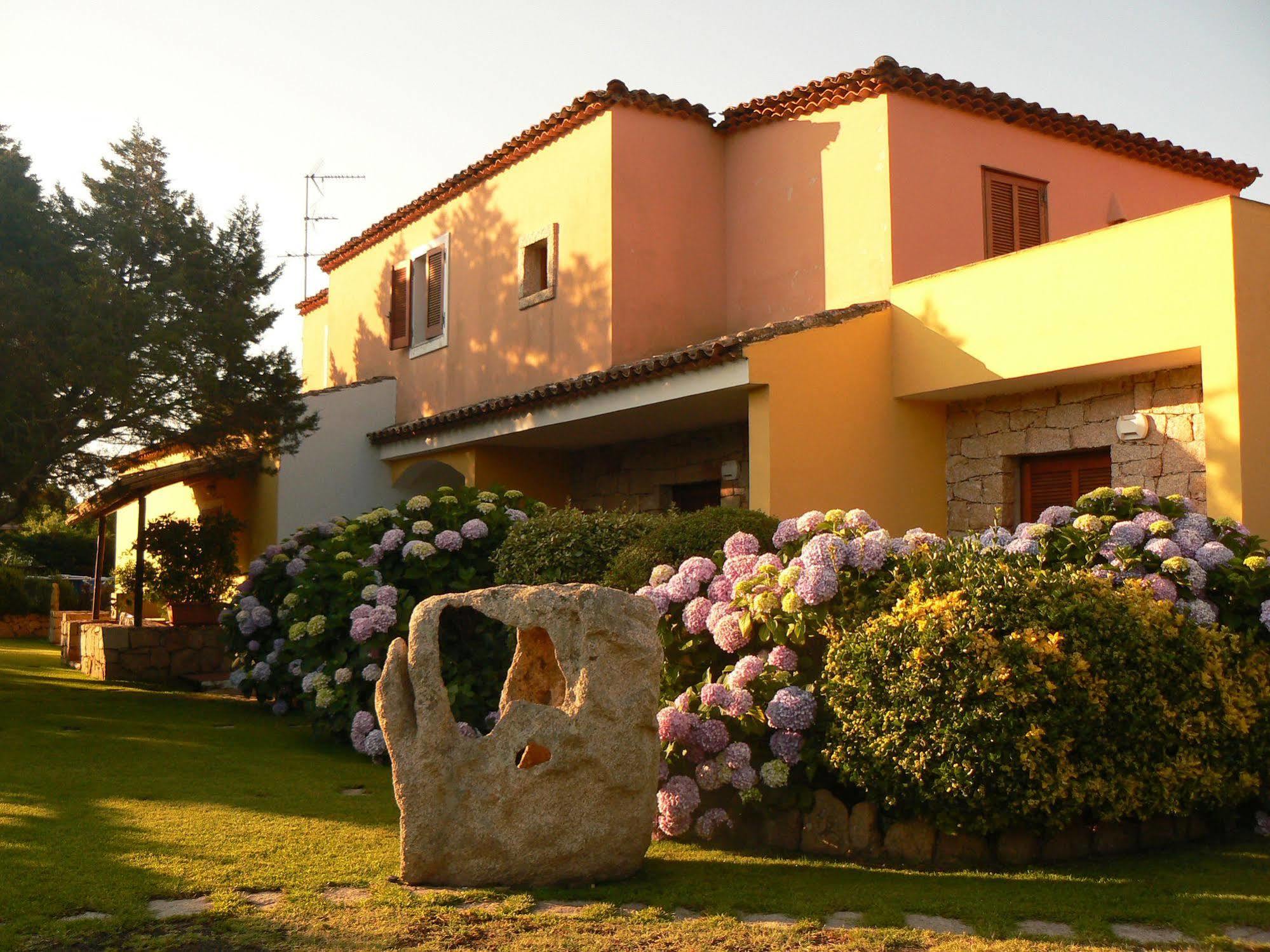 Hotel Il Piccolo Golf Porto Cervo Exterior foto