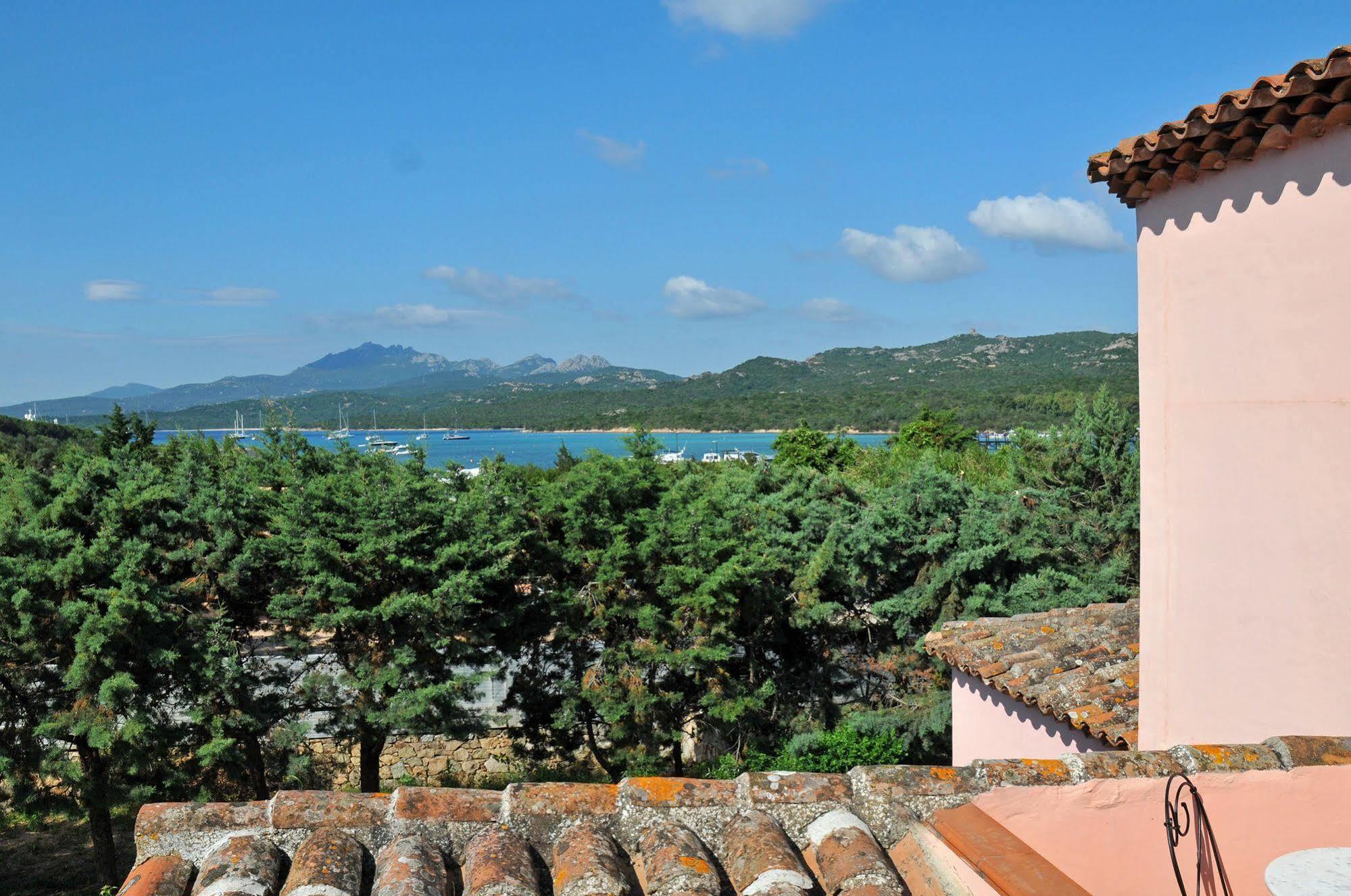 Hotel Il Piccolo Golf Porto Cervo Exterior foto