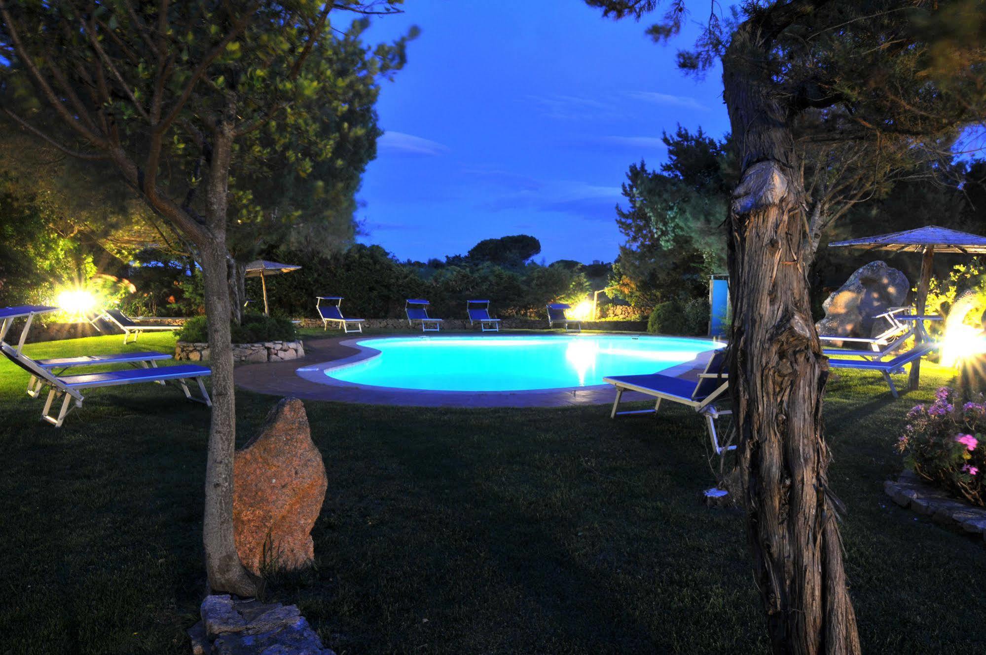 Hotel Il Piccolo Golf Porto Cervo Exterior foto