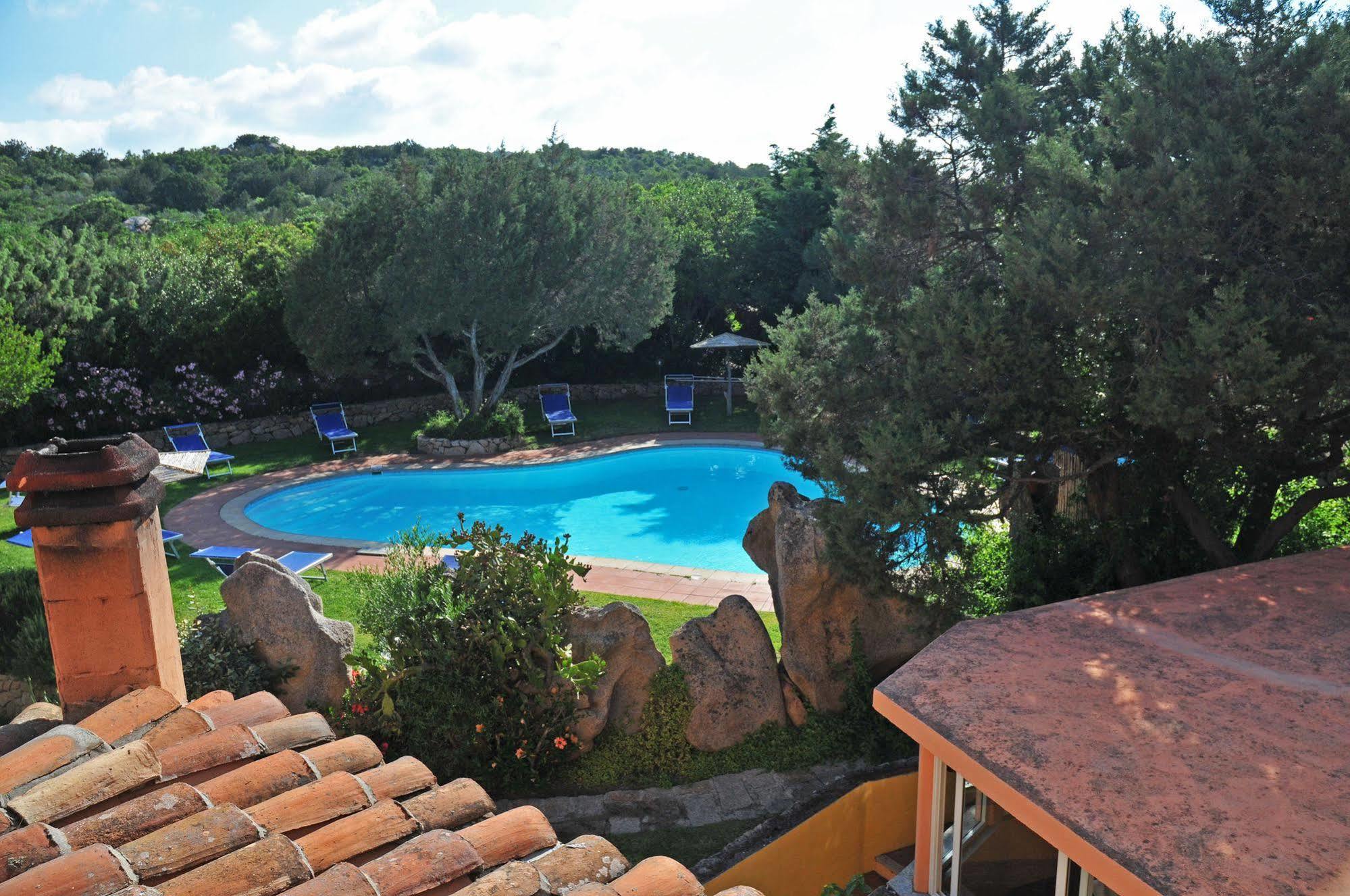 Hotel Il Piccolo Golf Porto Cervo Exterior foto