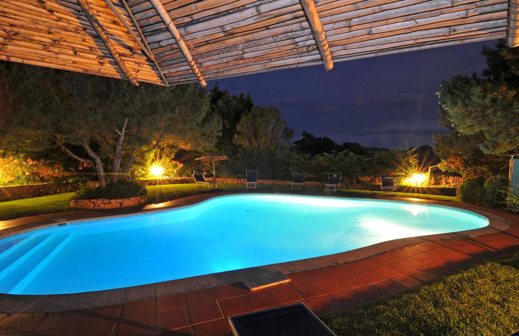 Hotel Il Piccolo Golf Porto Cervo Exterior foto