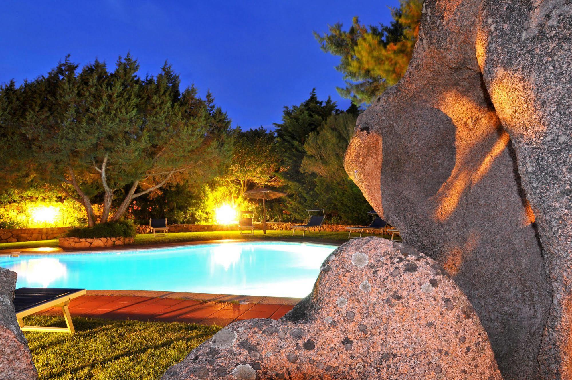 Hotel Il Piccolo Golf Porto Cervo Exterior foto